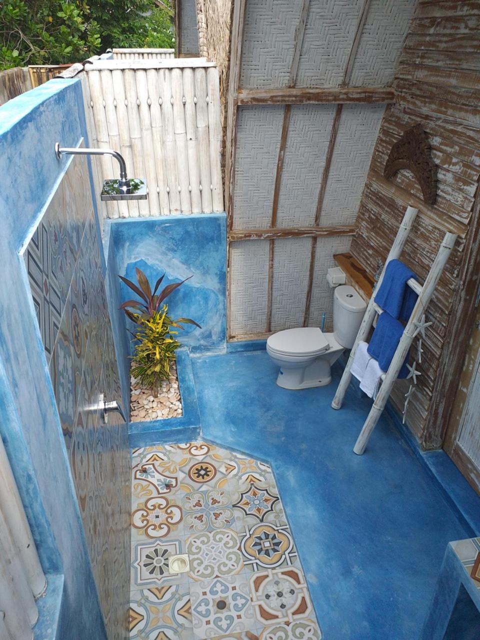 ギリ・アイル Casa Azzurra Bed & Breakfast エクステリア 写真